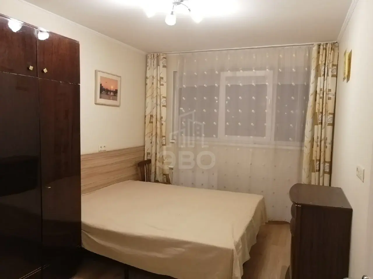 трехкомнатная квартира в Санкт-Петербурге по адресу: Наличная ул., 49