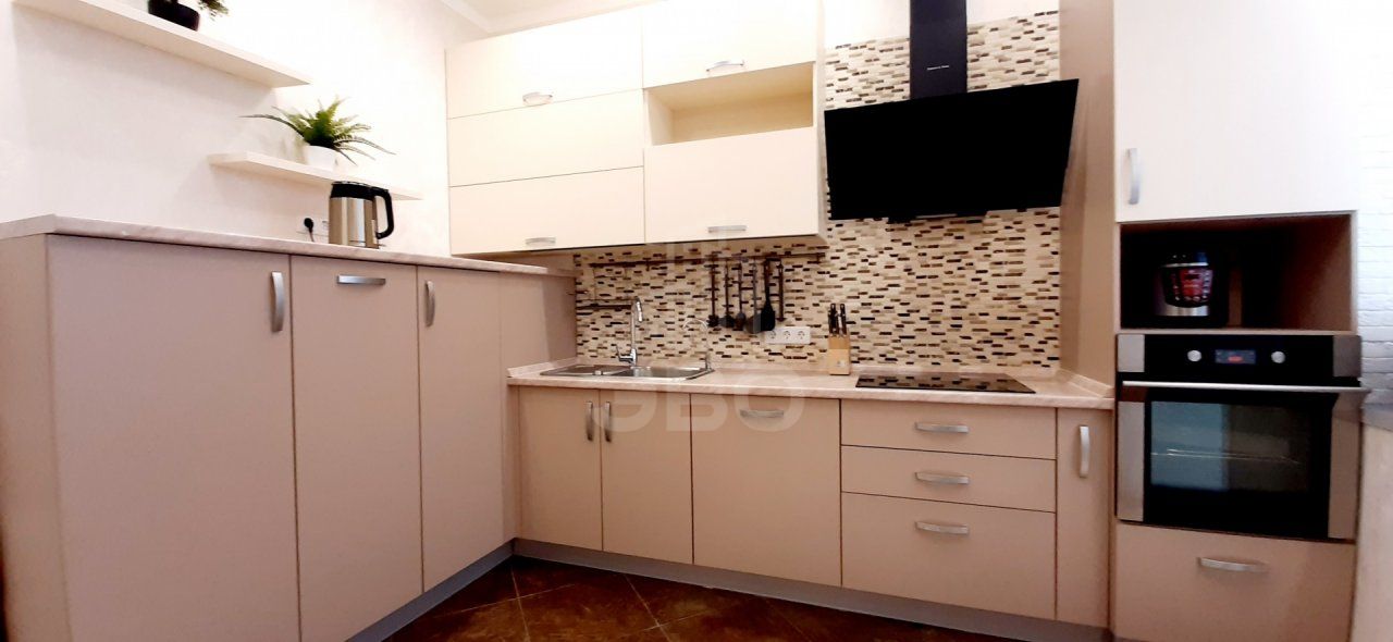 четырехкомнатная квартира в Санкт-Петербурге по адресу: Киевская ул., 3, к 2, литера И