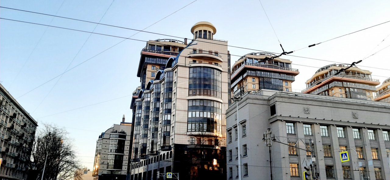 четырехкомнатная квартира в Санкт-Петербурге по адресу: Киевская ул., 3, к 2, литера И