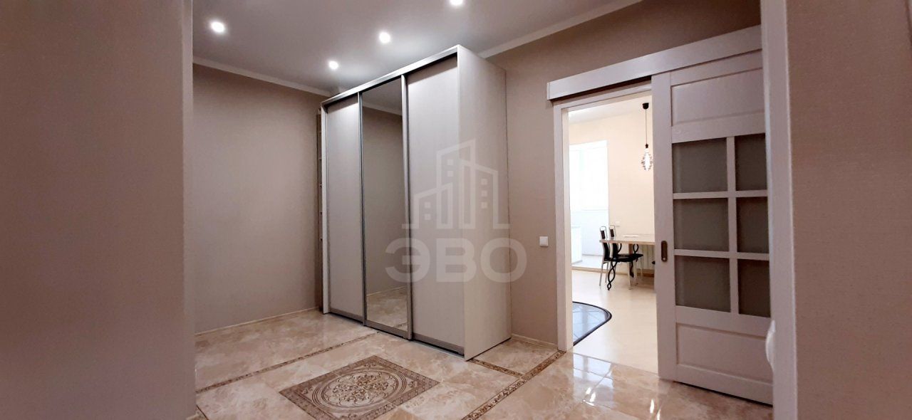 четырехкомнатная квартира в Санкт-Петербурге по адресу: Киевская ул., 3, к 2, литера И