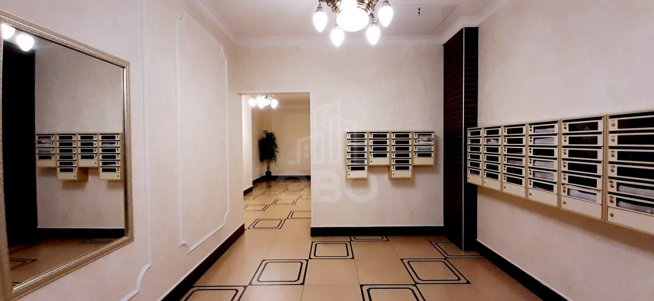 четырехкомнатная квартира в Санкт-Петербурге по адресу: Киевская ул., 3, к 2, литера И