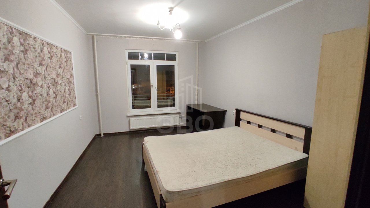 трехкомнатная квартира в Санкт-Петербурге по адресу: Коллонтай ул., 5, к 1