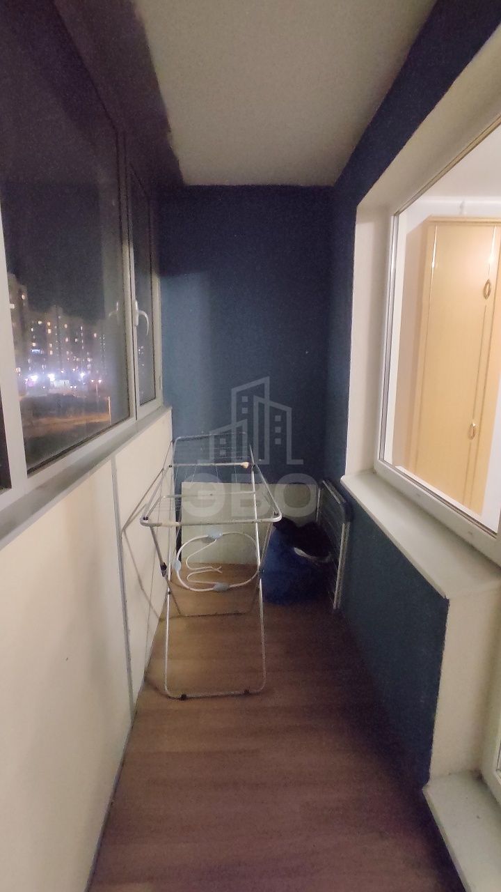 трехкомнатная квартира в Санкт-Петербурге по адресу: Коллонтай ул., 5, к 1