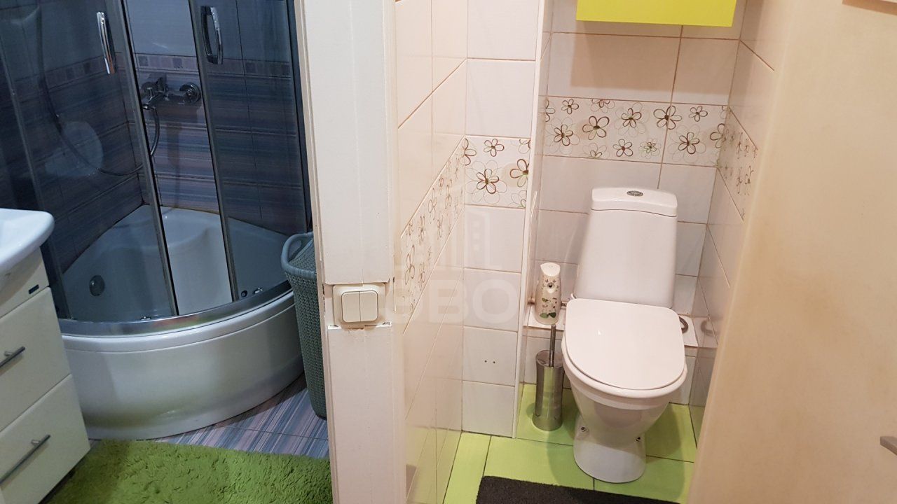 трехкомнатная квартира в Санкт-Петербурге по адресу: Авангардная ул., 5