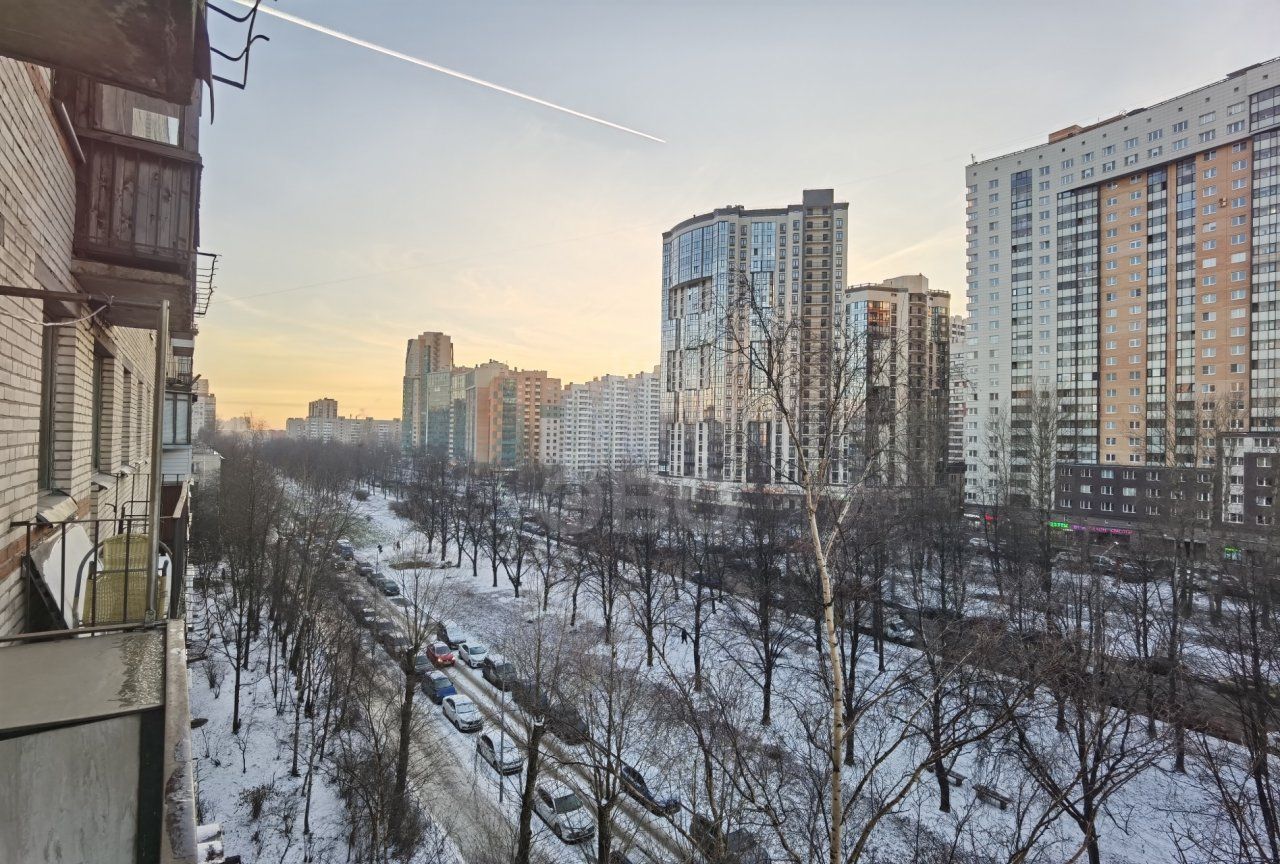 двухкомнатная квартира в Санкт-Петербурге по адресу: Космонавтов проспект, 64, литера А