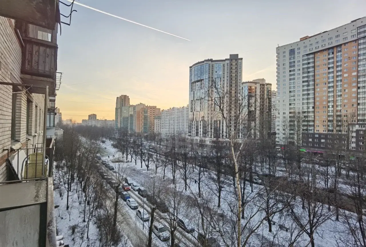 двухкомнатная квартира в Санкт-Петербурге по адресу: Космонавтов проспект, 64, литера А