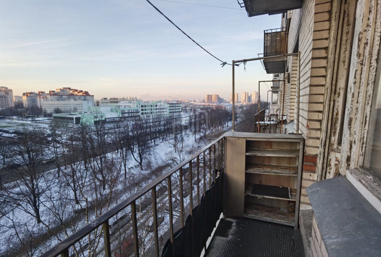 двухкомнатная квартира в Санкт-Петербурге по адресу: Космонавтов проспект, 64, литера А