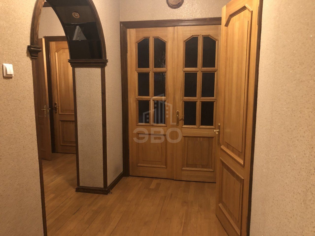 четырехкомнатная квартира в Санкт-Петербурге по адресу: Бассейная ул., 61