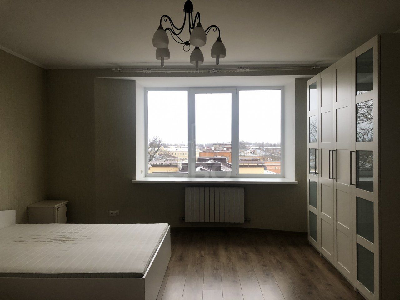 двухкомнатная квартира в Санкт-Петербурге по адресу: Еленинская ул., 24, к 2