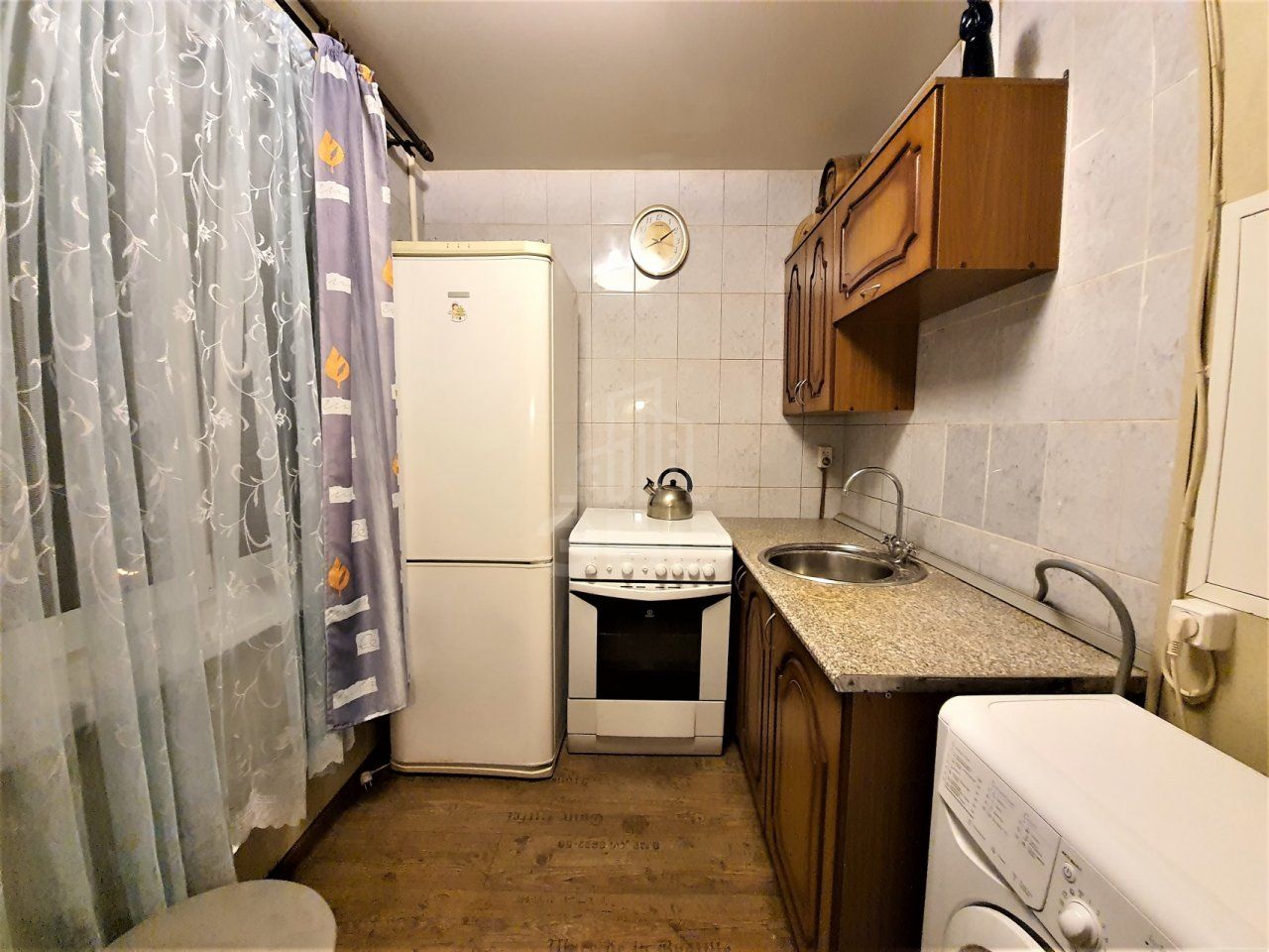 двухкомнатная квартира в Санкт-Петербурге по адресу: Замшина ул., 62