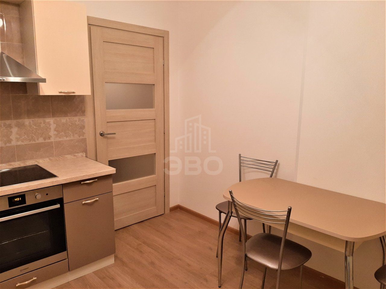 однокомнатная квартира в Санкт-Петербурге по адресу: Плесецкая ул., 20, к 1