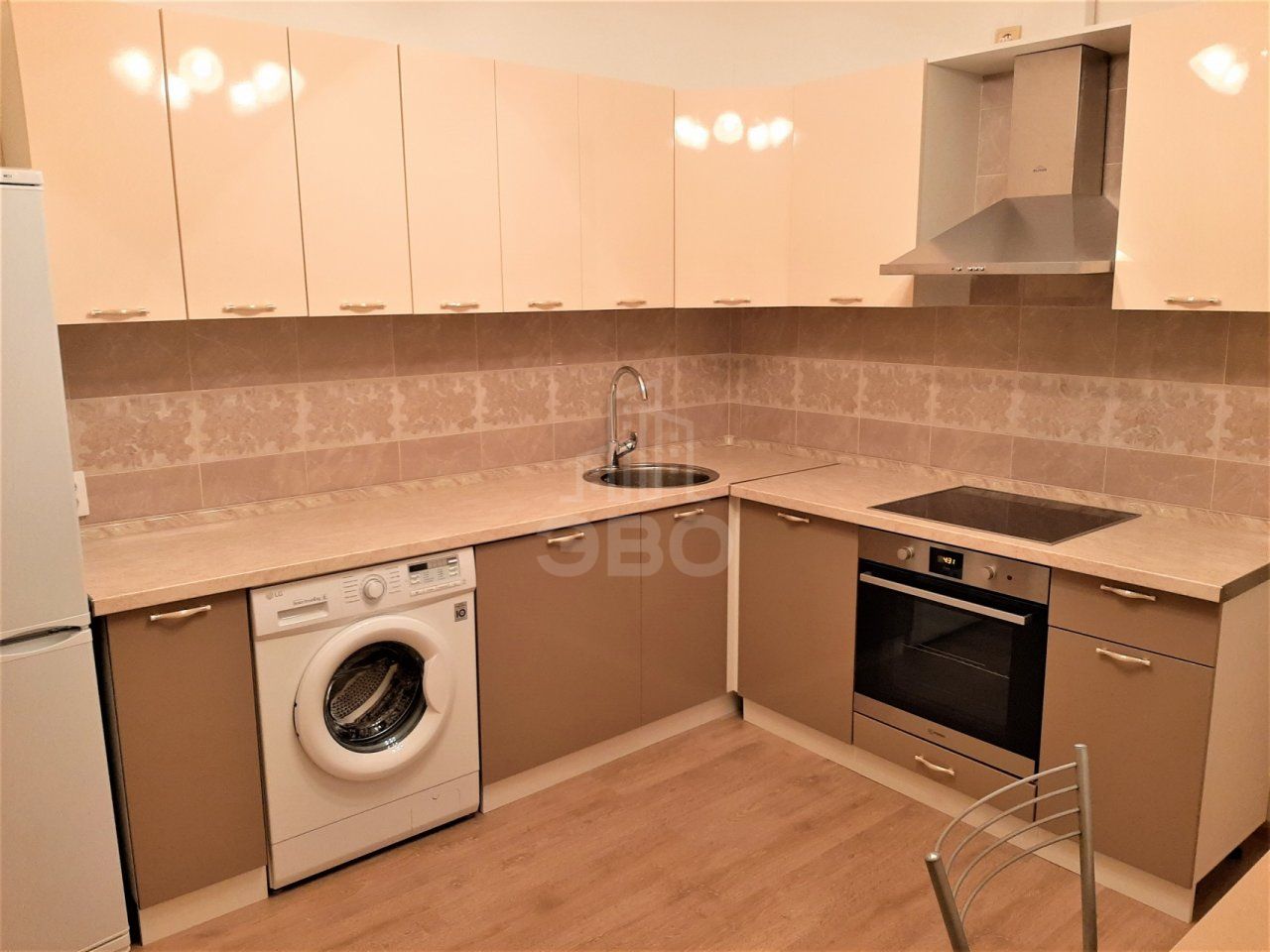 однокомнатная квартира в Санкт-Петербурге по адресу: Плесецкая ул., 20, к 1