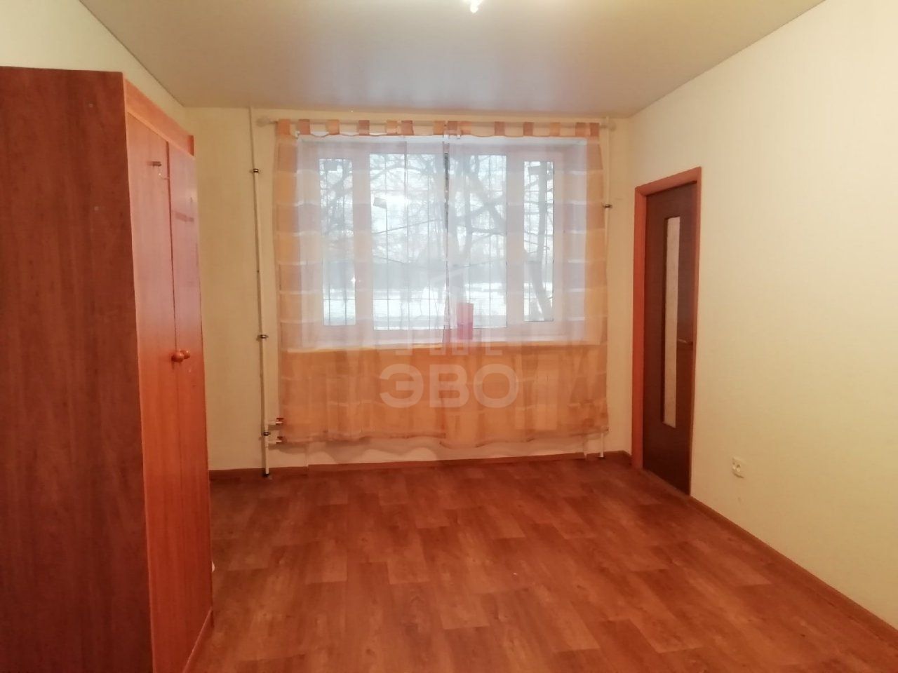 трехкомнатная квартира в Санкт-Петербурге по адресу: Разводная ул., 33