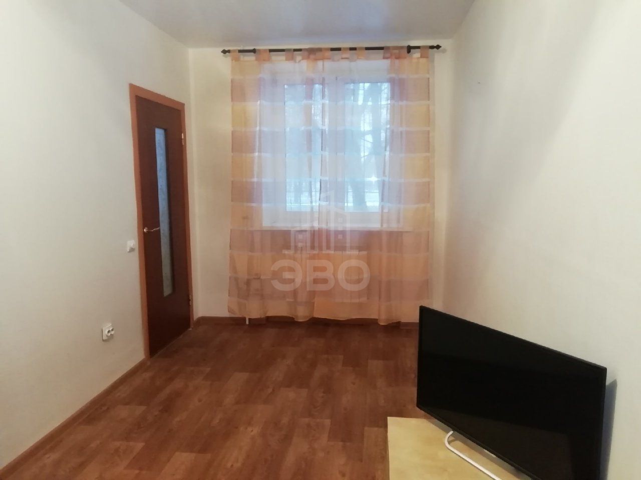 трехкомнатная квартира в Санкт-Петербурге по адресу: Разводная ул., 33