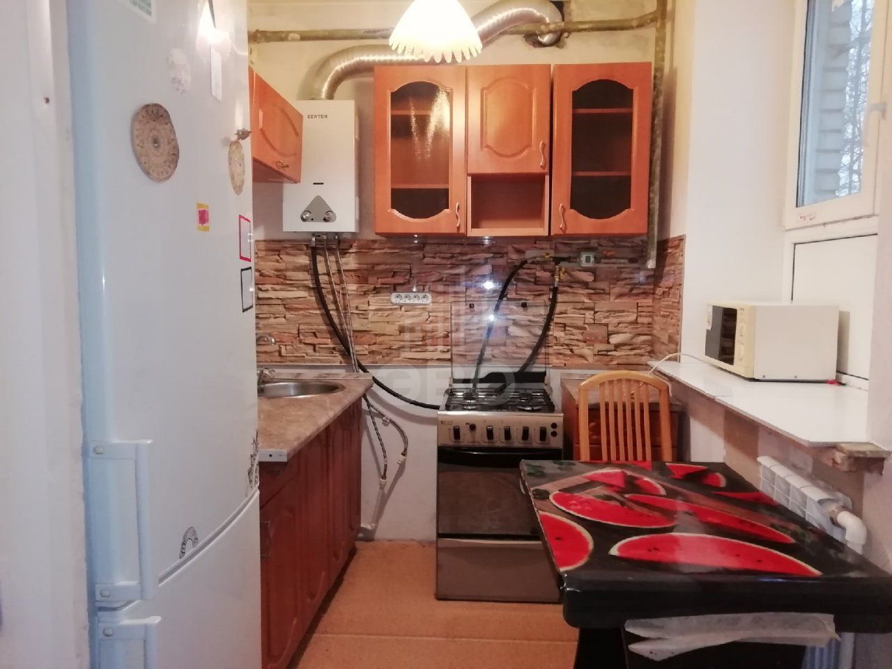 трехкомнатная квартира в Санкт-Петербурге по адресу: Разводная ул., 33