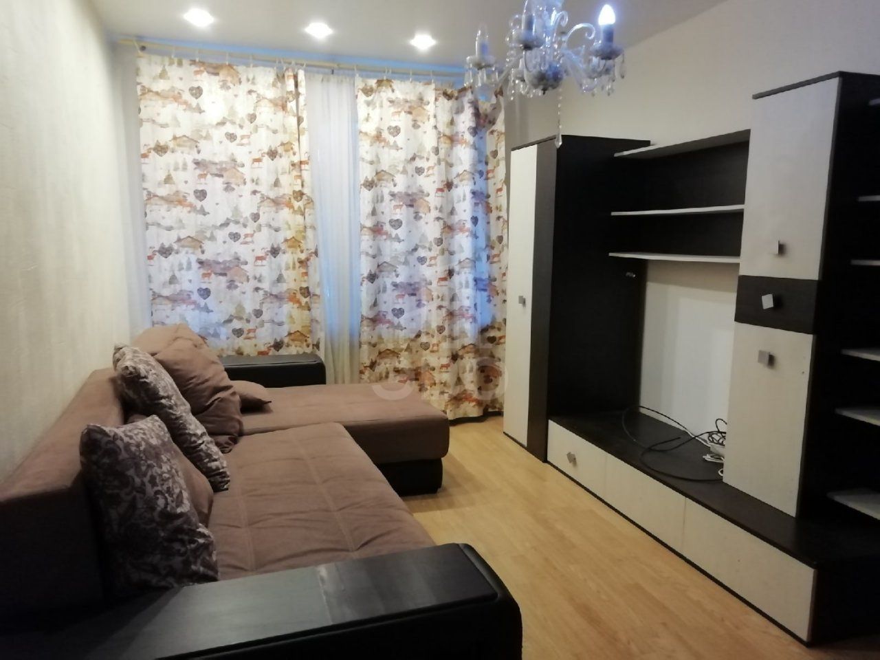 трехкомнатная квартира в Санкт-Петербурге по адресу: Грибоедова ул., 5