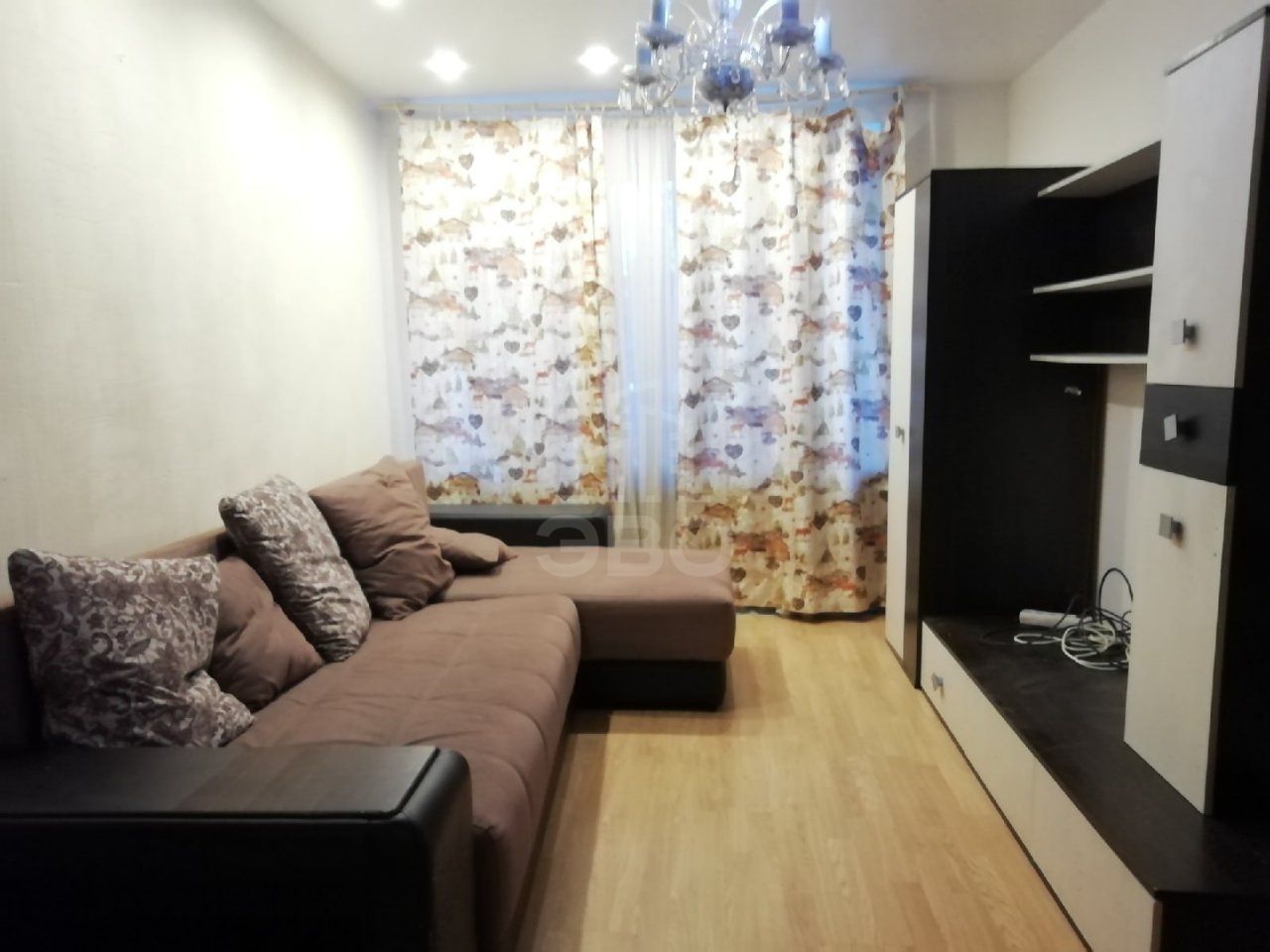 трехкомнатная квартира в Санкт-Петербурге по адресу: Грибоедова ул., 5