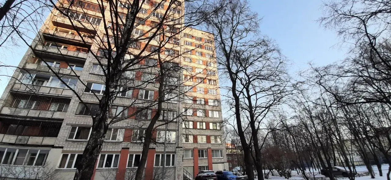 однокомнатная квартира в Санкт-Петербурге по адресу: Перевозный пер., 19, к 1