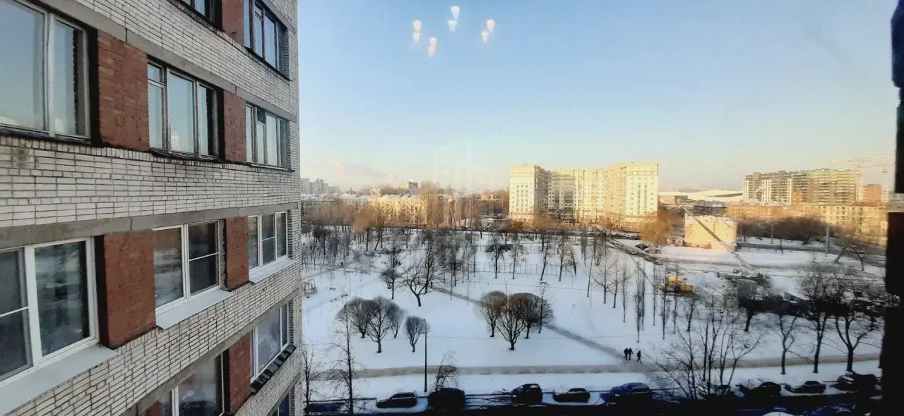 однокомнатная квартира в Санкт-Петербурге по адресу: Перевозный пер., 19, к 1