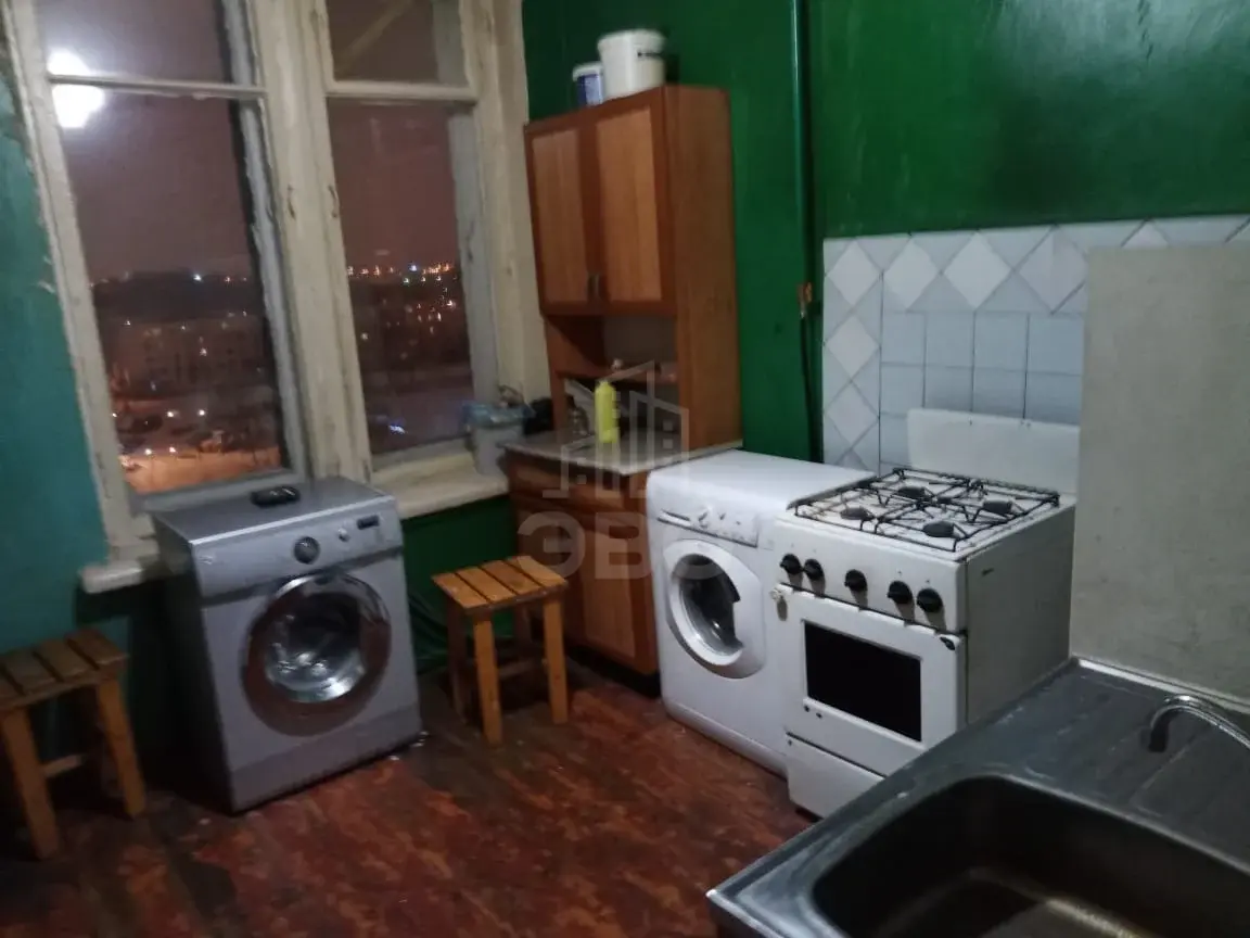 комната в Санкт-Петербурге по адресу: Автовская ул., 2