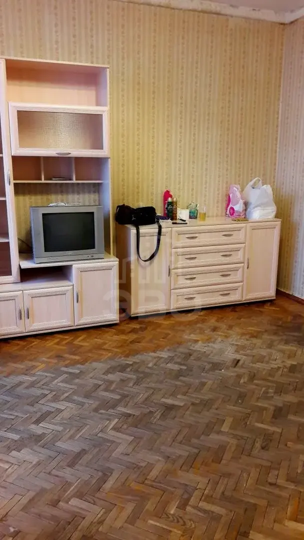 комната в Санкт-Петербурге по адресу: Автовская ул., 2