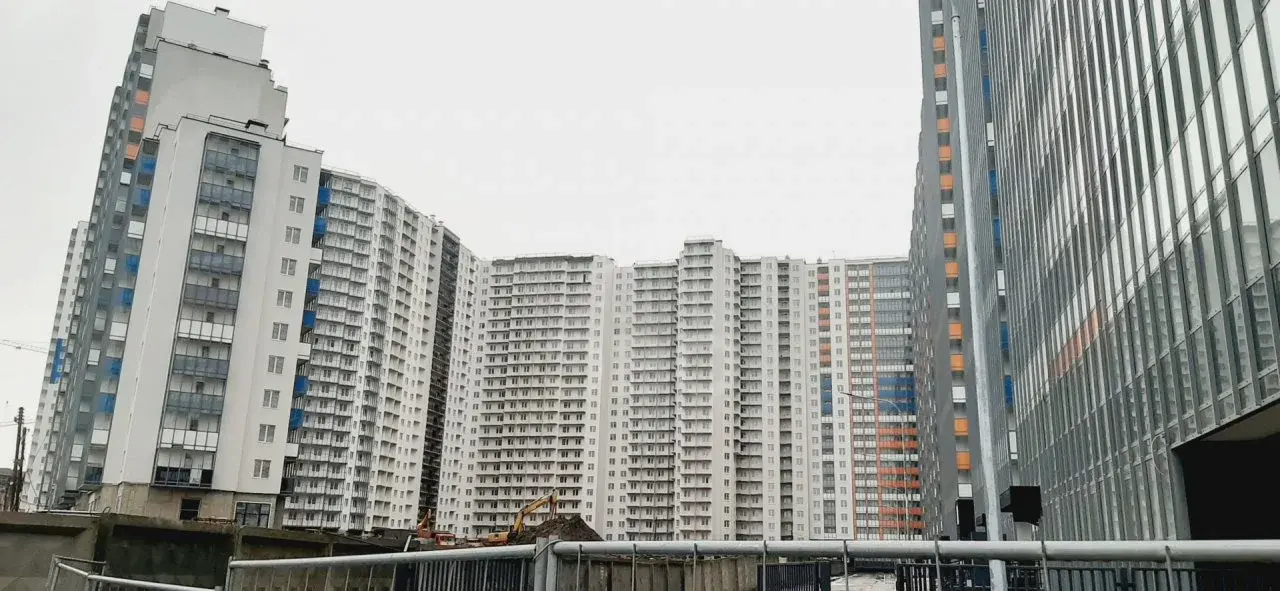 однокомнатная квартира в Санкт-Петербурге по адресу: Глухарская ул.
