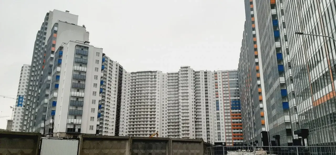 однокомнатная квартира в Санкт-Петербурге по адресу: Глухарская ул.