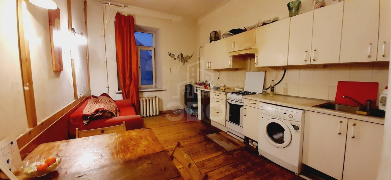 двухкомнатная квартира в Санкт-Петербурге по адресу: 14-я В.О. линия, 97