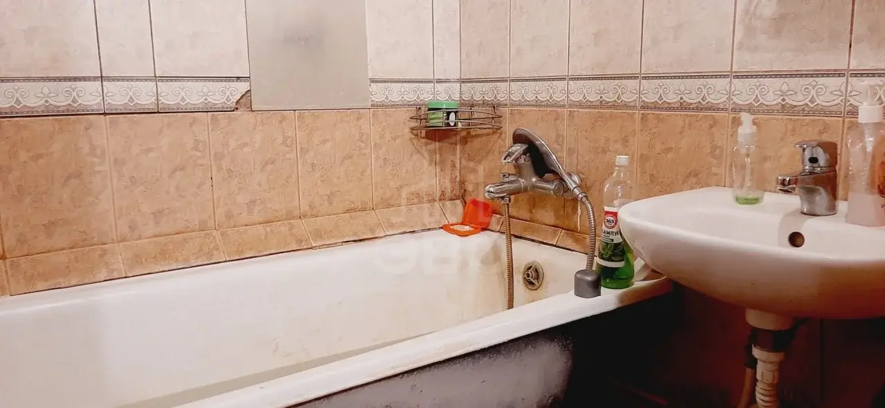 двухкомнатная квартира в Санкт-Петербурге по адресу: 14-я В.О. линия, 97