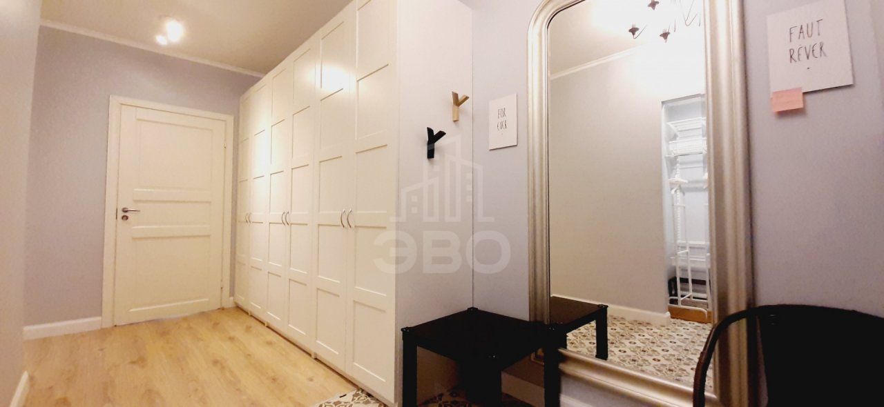 трехкомнатная квартира в Санкт-Петербурге по адресу: Реки Смоленки наб., 35, к 1