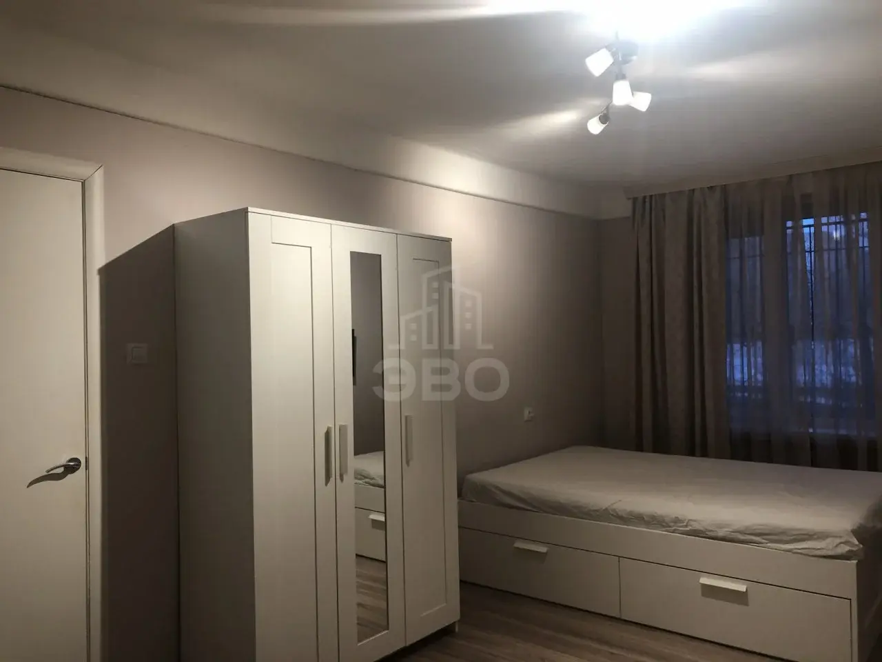 однокомнатная квартира в Санкт-Петербурге по адресу: Витебский проспект, 81, к 2