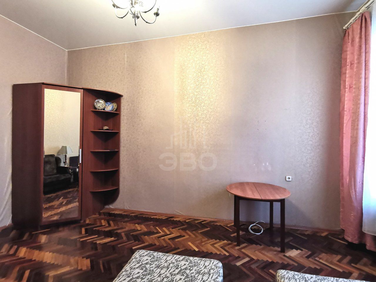 комната в Санкт-Петербурге по адресу: Большой П.С. проспект, 10