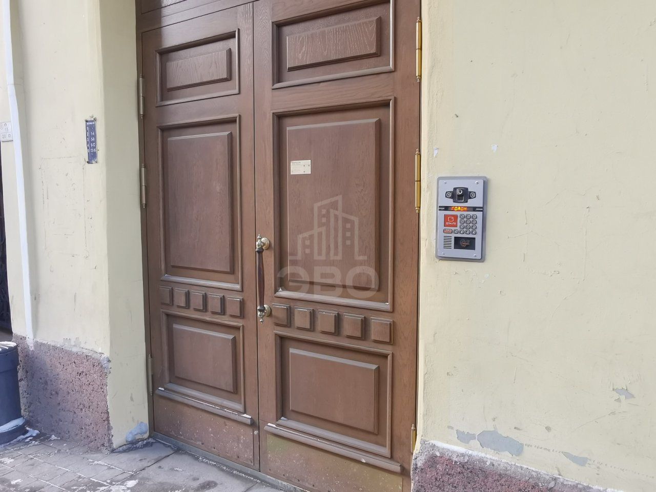 комната в Санкт-Петербурге по адресу: Большой П.С. проспект, 10