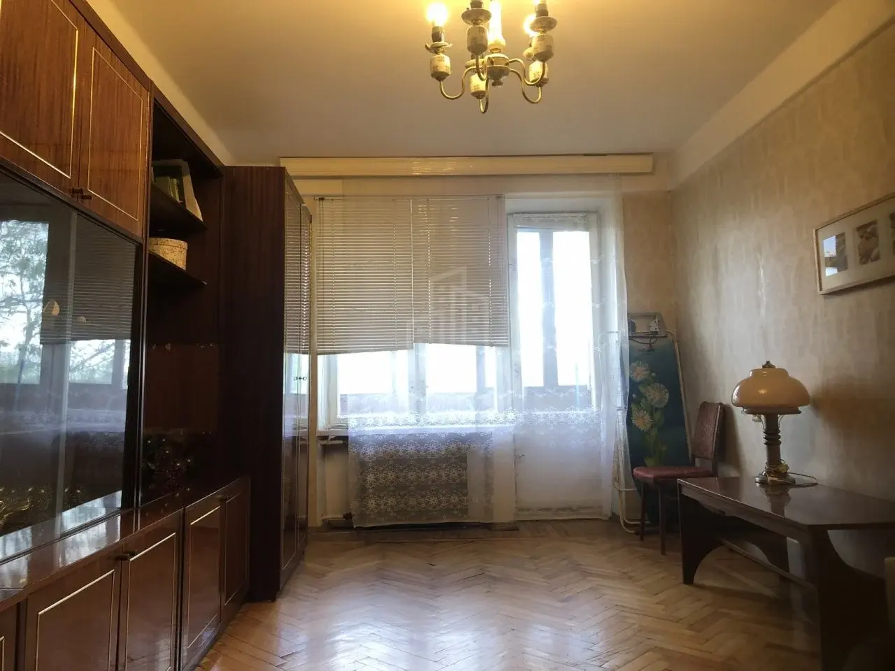трехкомнатная квартира в Санкт-Петербурге по адресу: Белградская ул., 16