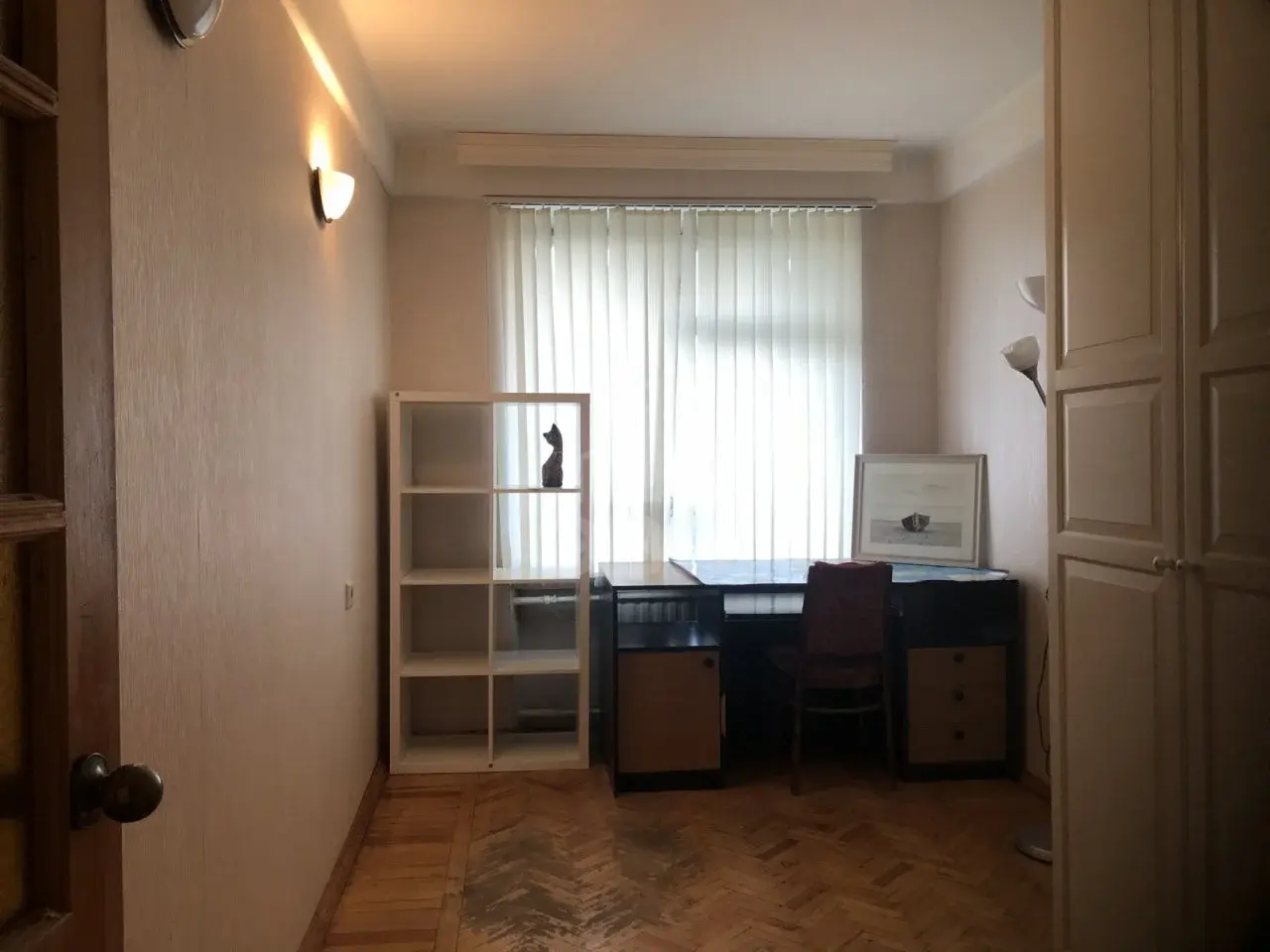 трехкомнатная квартира в Санкт-Петербурге по адресу: Белградская ул., 16
