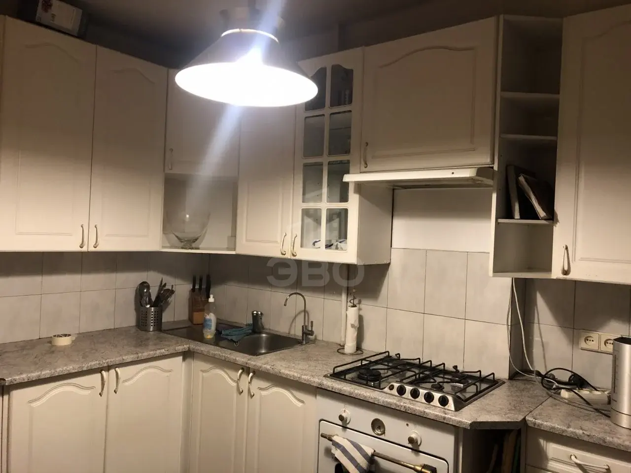 трехкомнатная квартира в Санкт-Петербурге по адресу: Белградская ул., 16