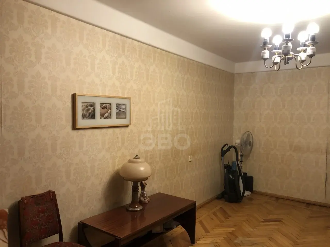 трехкомнатная квартира в Санкт-Петербурге по адресу: Белградская ул., 16