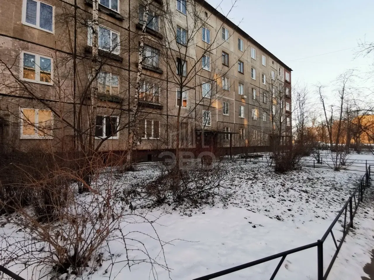 комната в Санкт-Петербурге по адресу: Красных Зорь б-р., 20
