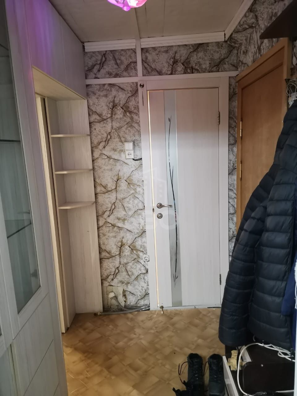 трехкомнатная квартира в Санкт-Петербурге по адресу: Народного Ополчения проспект, 85