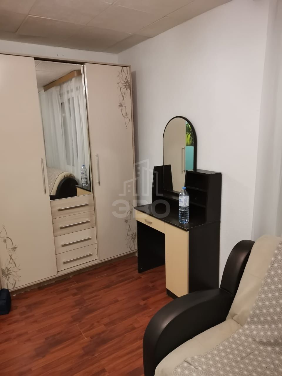 трехкомнатная квартира в Санкт-Петербурге по адресу: Народного Ополчения проспект, 85