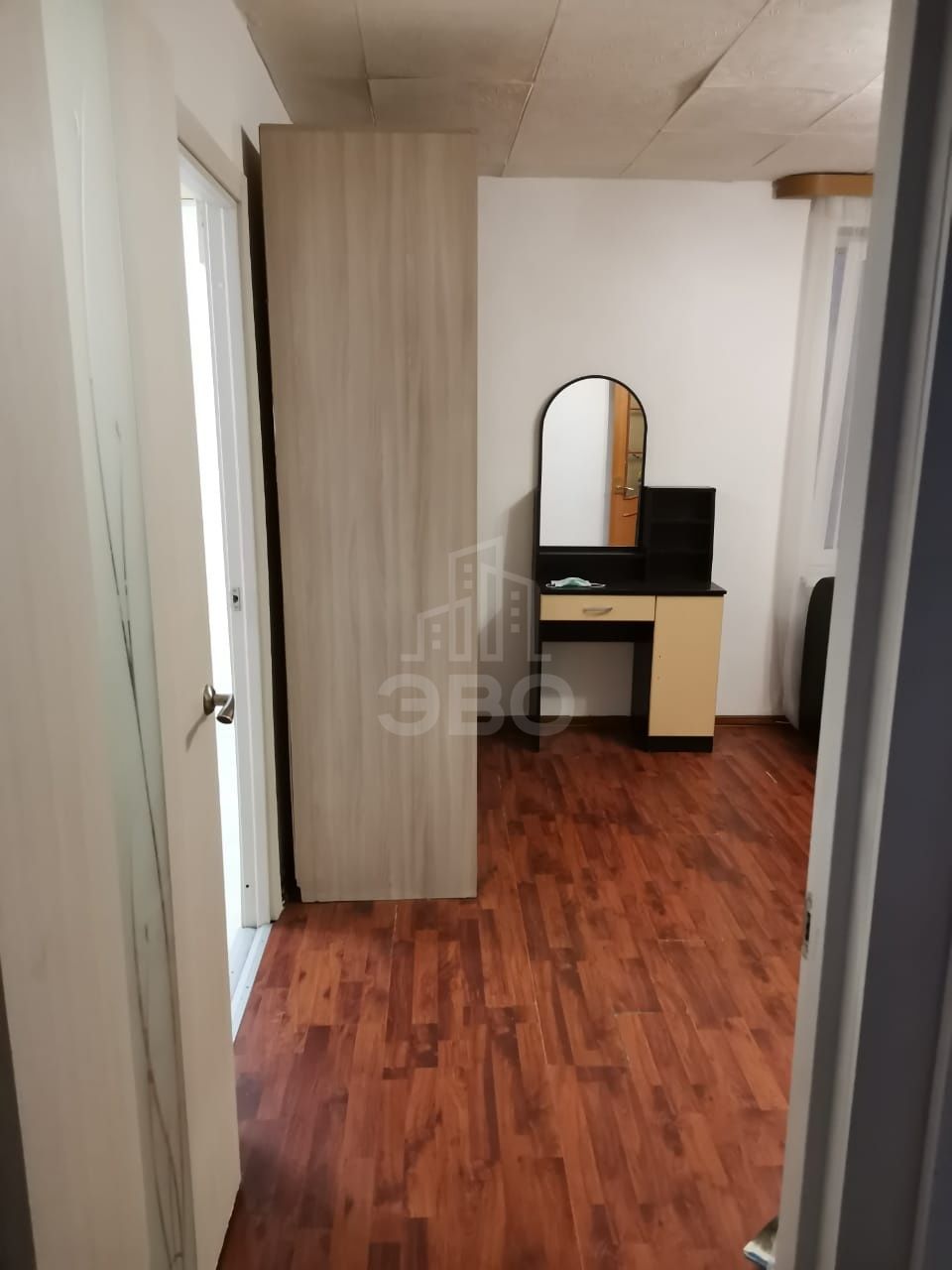 трехкомнатная квартира в Санкт-Петербурге по адресу: Народного Ополчения проспект, 85