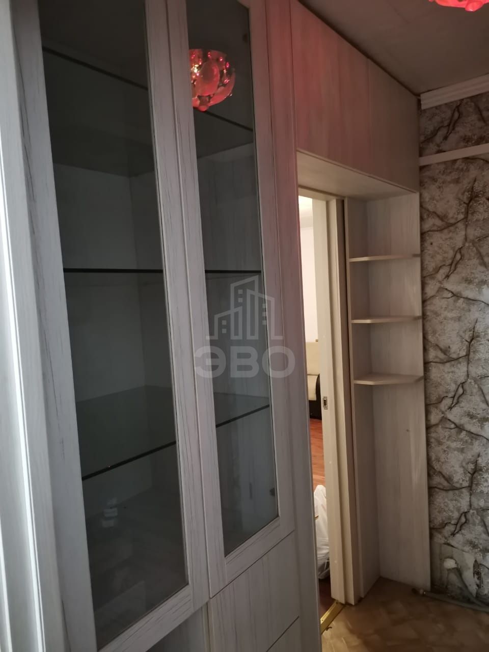 трехкомнатная квартира в Санкт-Петербурге по адресу: Народного Ополчения проспект, 85