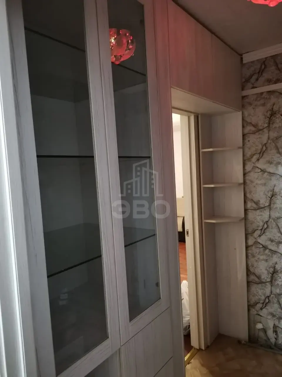 трехкомнатная квартира в Санкт-Петербурге по адресу: Народного Ополчения проспект, 85