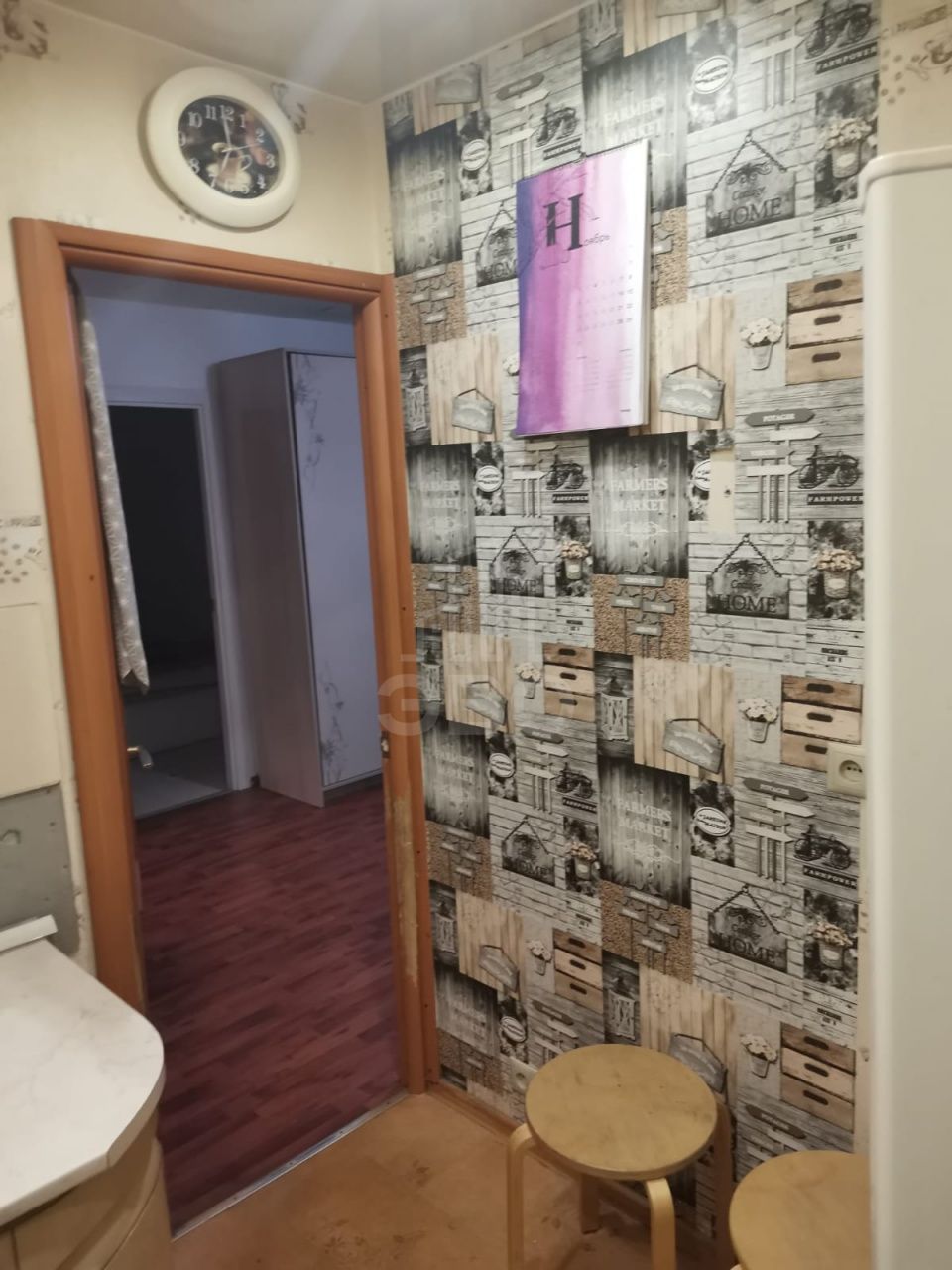 трехкомнатная квартира в Санкт-Петербурге по адресу: Народного Ополчения проспект, 85