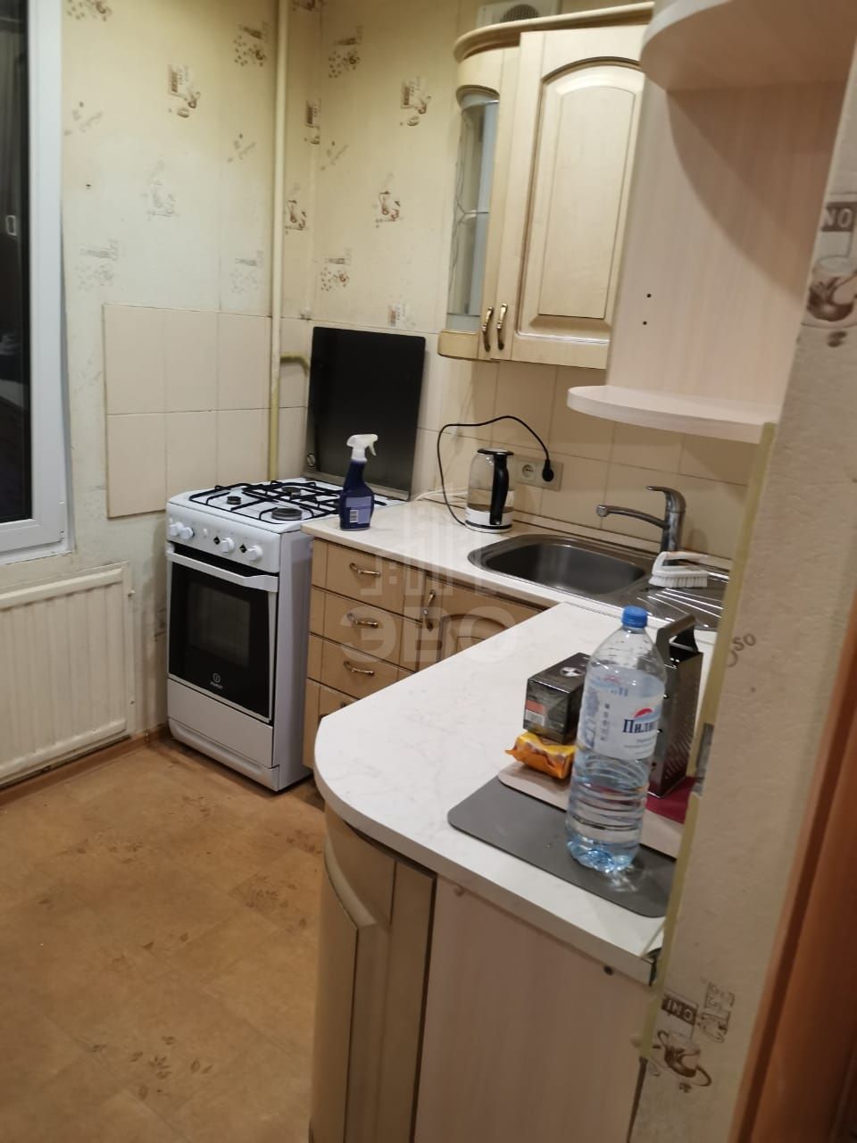 трехкомнатная квартира в Санкт-Петербурге по адресу: Народного Ополчения проспект, 85