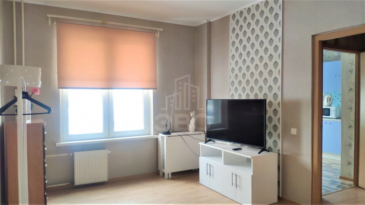 однокомнатная квартира в Санкт-Петербурге по адресу: Ростовская  ул., 22