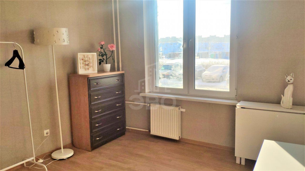 однокомнатная квартира в Санкт-Петербурге по адресу: Ростовская  ул., 22