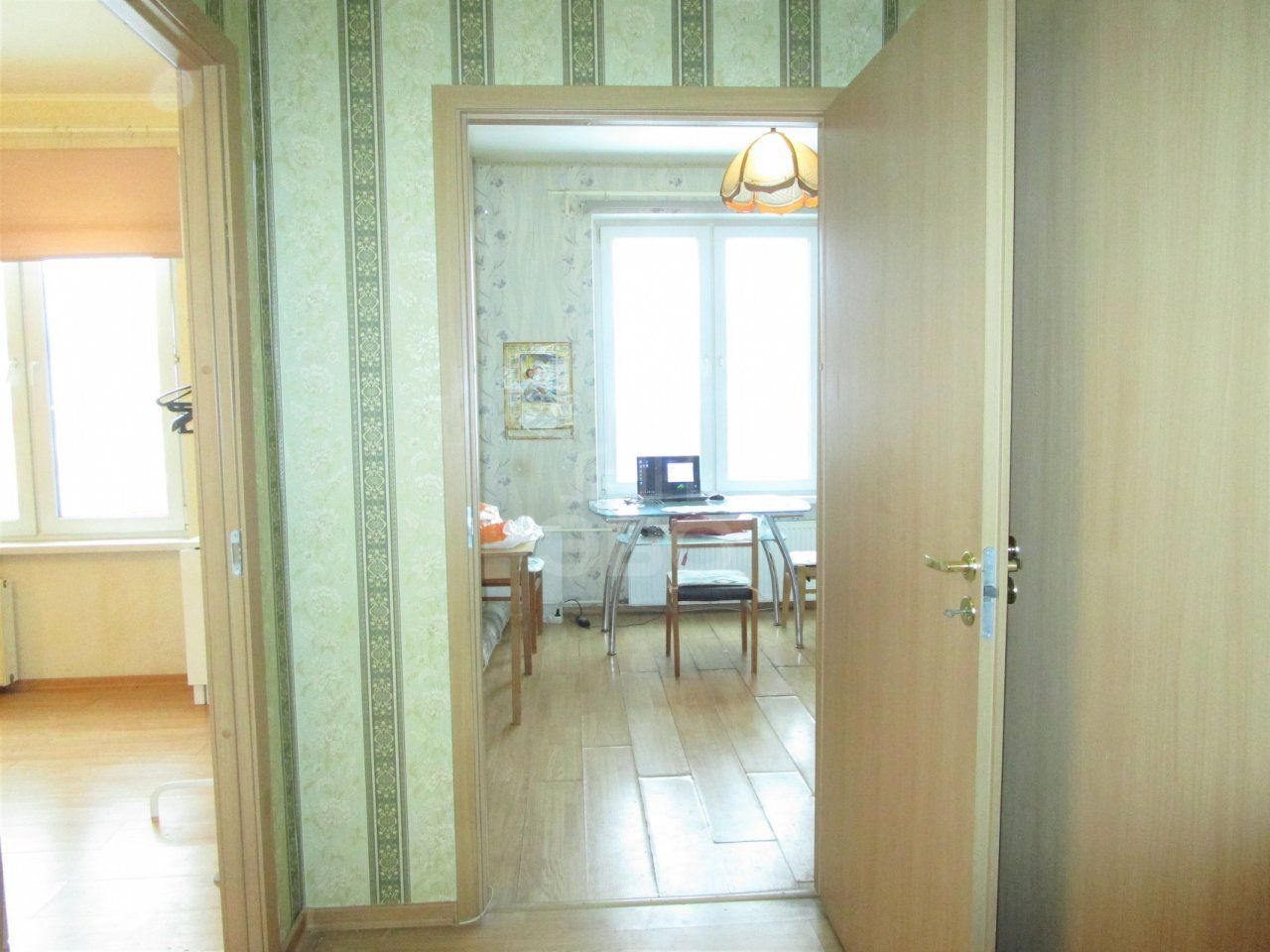 однокомнатная квартира в Санкт-Петербурге по адресу: Ростовская  ул., 22