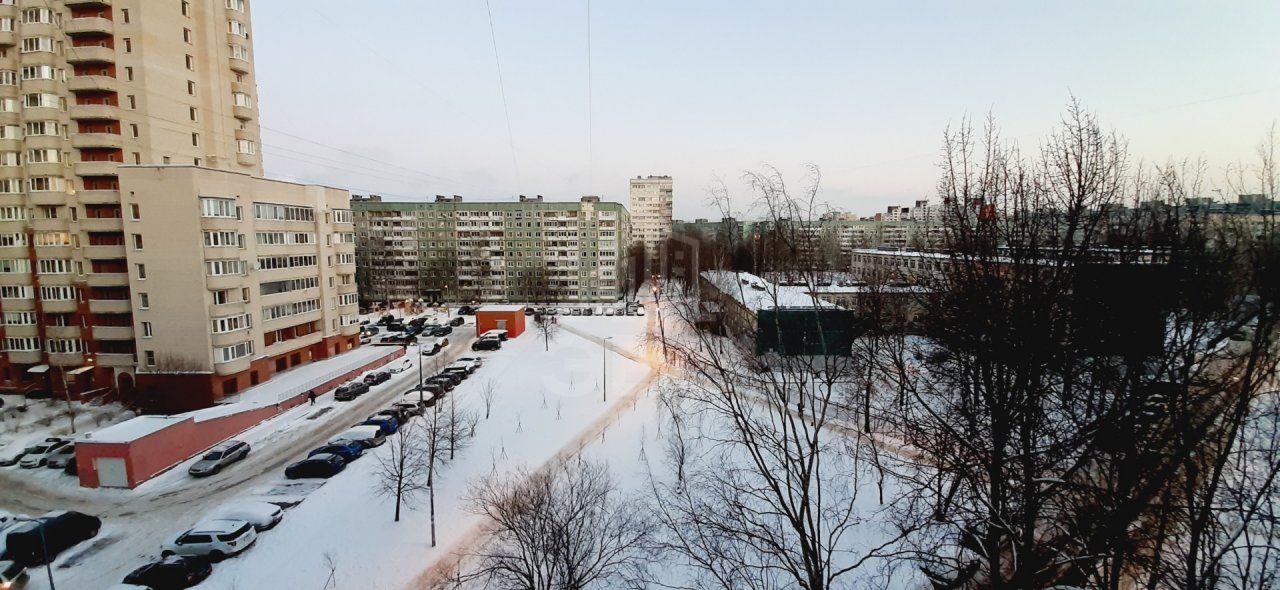 комната в Санкт-Петербурге по адресу: Симонова ул., 9, к 3