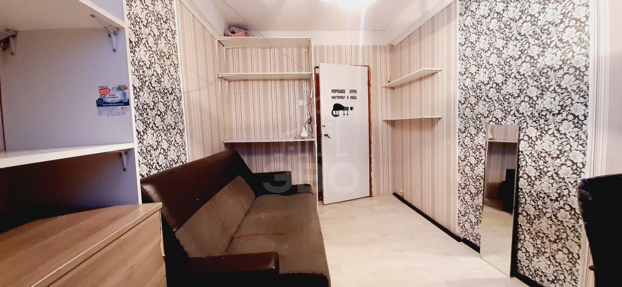 комната в Санкт-Петербурге по адресу: Симонова ул., 9, к 3